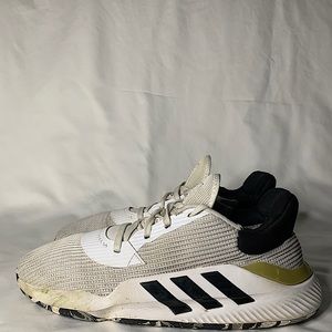 Adidas Pro Bounce Basketball Shoes